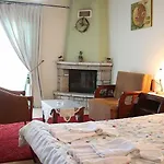 Orama - Serene Plastira Retreat With Stunning Views Lejlighedshotel 3*