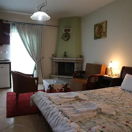 Orama - Serene Plastira Retreat With Stunning Views Aparthotel Kryonerion