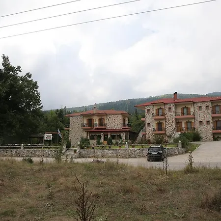 Orama Aparthotel 3*