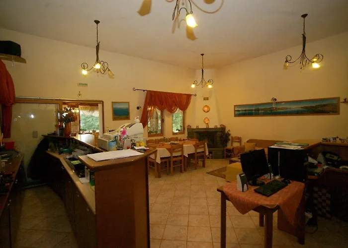 Ξενοδοχείο με διαμερίσματα Orama - Serene Plastira Retreat With Stunning Views