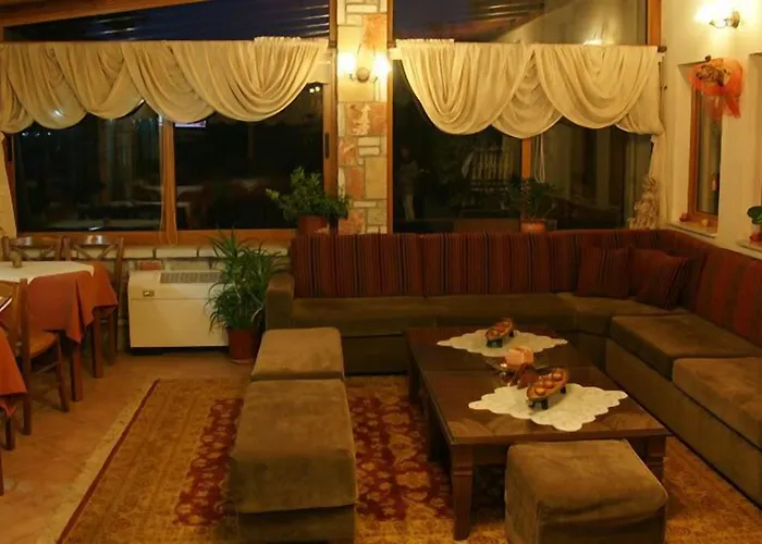 Orama - Serene Plastira Retreat With Stunning Views Κρυονέρι