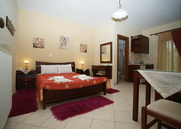 Orama - Serene Plastira Retreat With Stunning Views Κρυονέρι