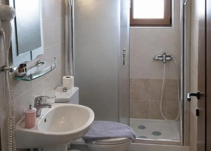 Ξενοδοχείο με διαμερίσματα Orama - Serene Plastira Retreat With Stunning Views Κρυονέρι